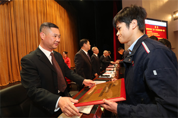 1632570634275913729.jpg 1632570634275913729.jpg